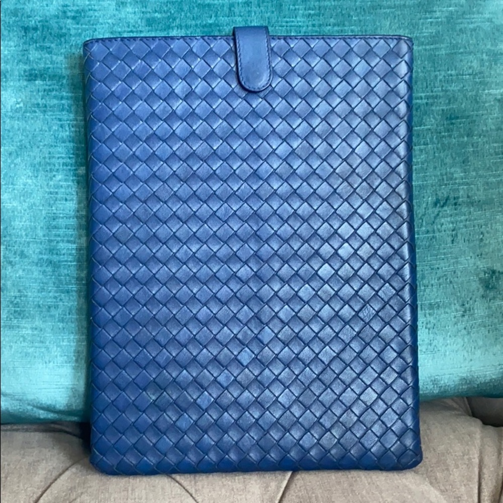 Bottega Veneta iPad woven leather iPad case-AUTHENTIC!
